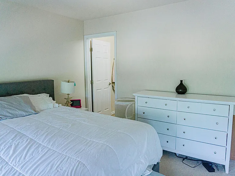 4672 Noland Blvd — Photo 9