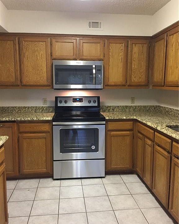 1st image of 7A Lakeway Dr