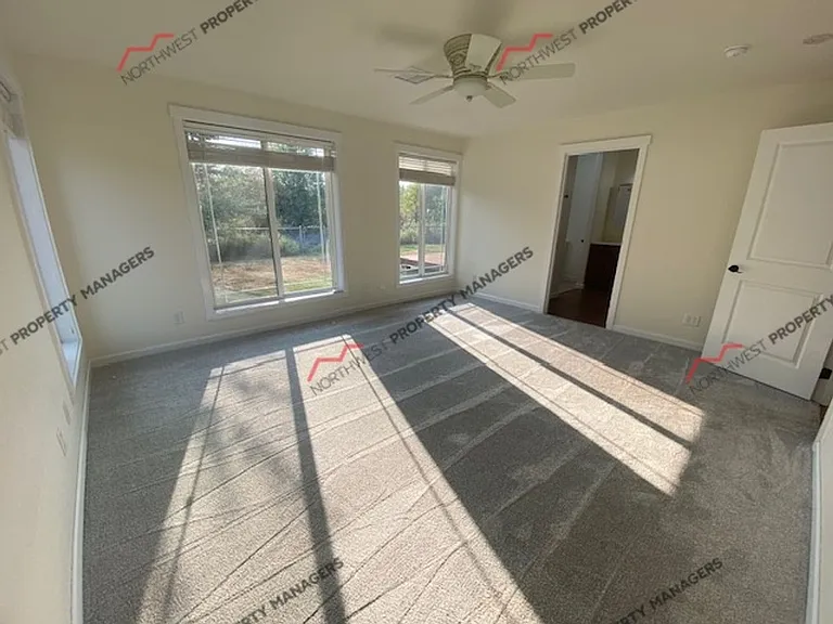 116 Taylor Rd — Photo 15