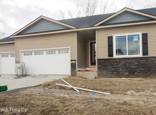 6410 NE 8th Ct, Des Moines, IA 50313