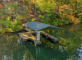 1412 Cool Ridge Dr, Seneca, SC 29672