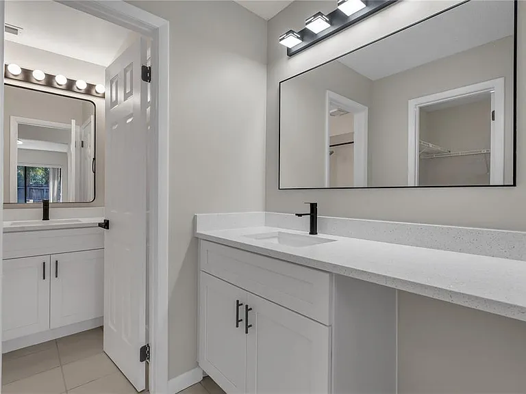 8313 Citrus Chase Dr — Photo 25