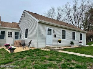 17 Plaza Del Campillo UNIT A, Freehold, NJ 07728