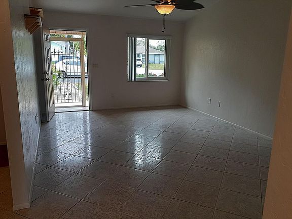 5th image of 1219 SE 23rd Pl APT 1
