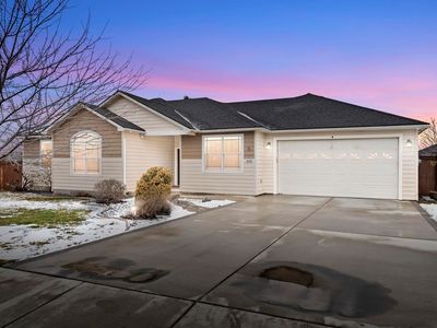 400 Pinnacle Dr, West Richland, WA, 99353