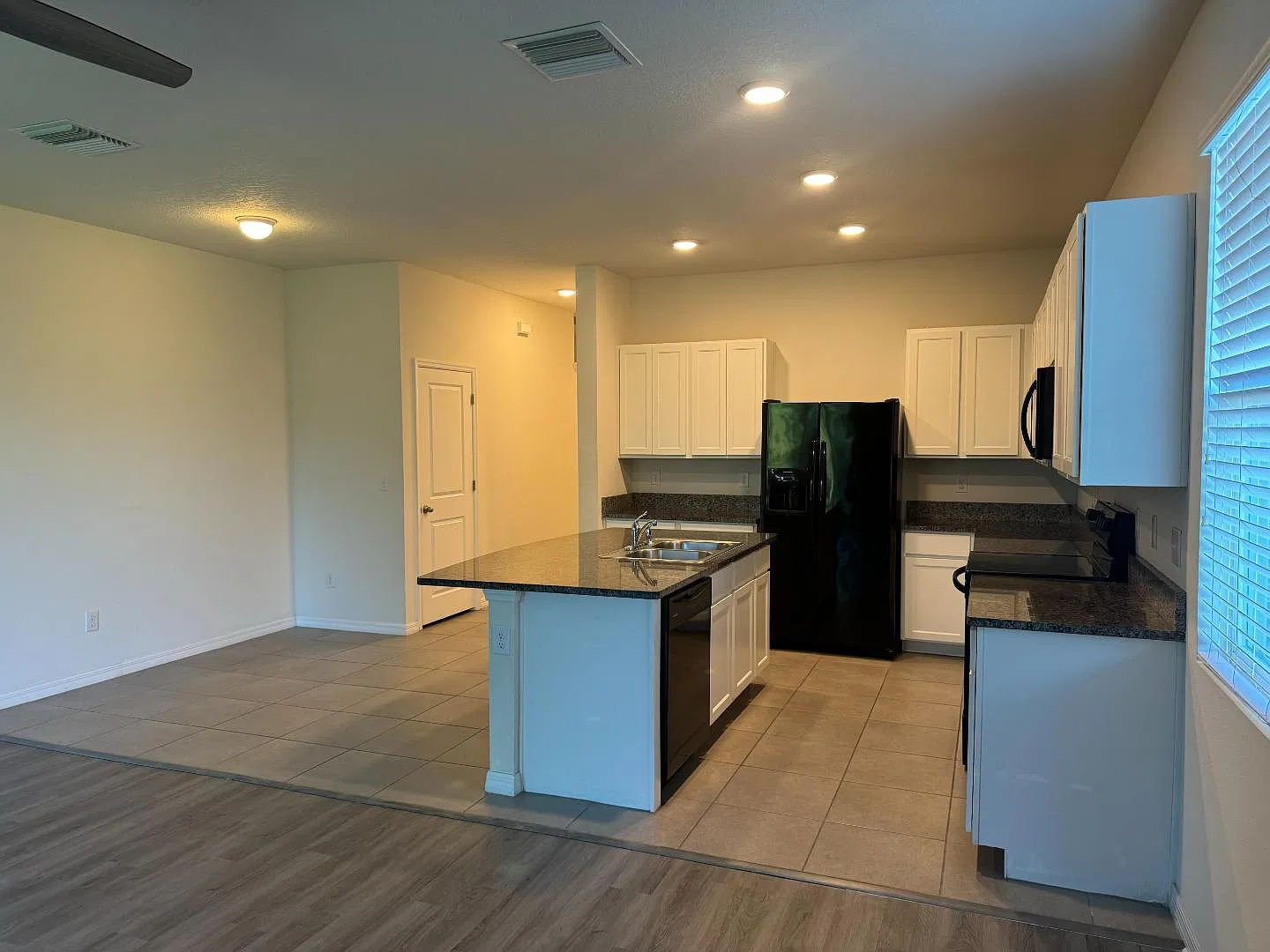 6916 Breezy Palm Drive Riverview, FL 33578 - 6916 Breezy Palm Drive — Photo 3