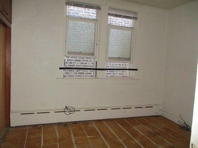 2nd image of 134 E 22nd St #2