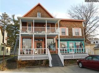 126 N Prospect Ave, Hartville, OH 44632