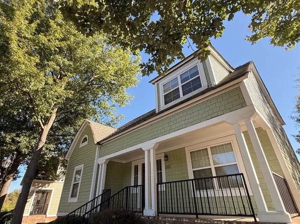 1035 Barnett Shoals Rd, Athens, GA