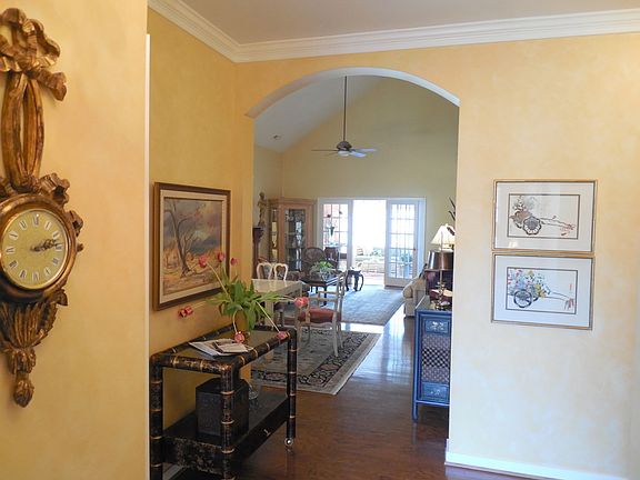 3rd image of 5009 Belmont Park Rd #56