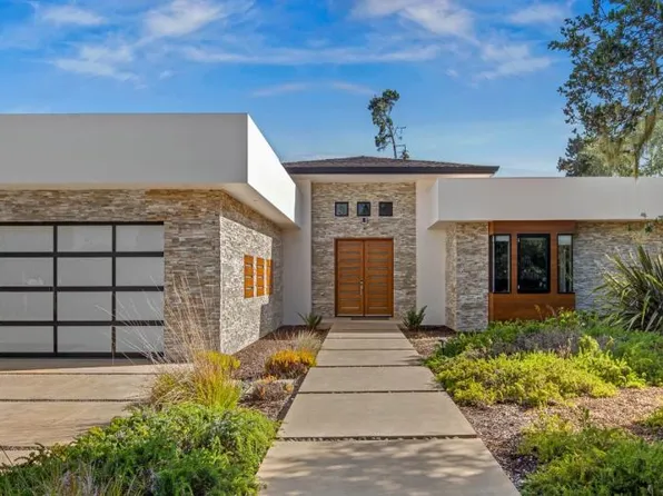 93 Alta Mesa Cir, Monterey, CA 93940