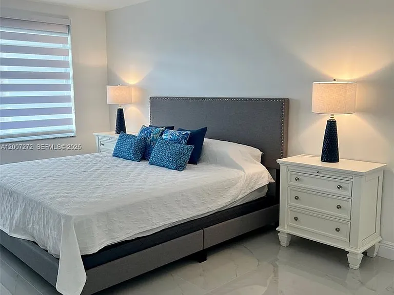 155 Ocean Lane Dr #1011 — Photo 31