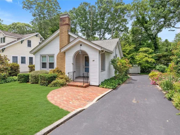 97 Scudder Place, Northport, NY 11768