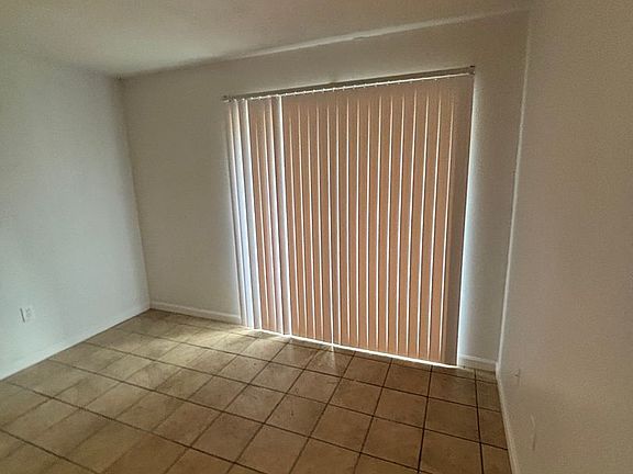 4th image of 4114 Oak Dr #4114OAK-2