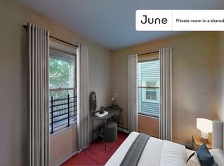 7 Iroquois St #1-D, Roxbury Crossing, MA 02120