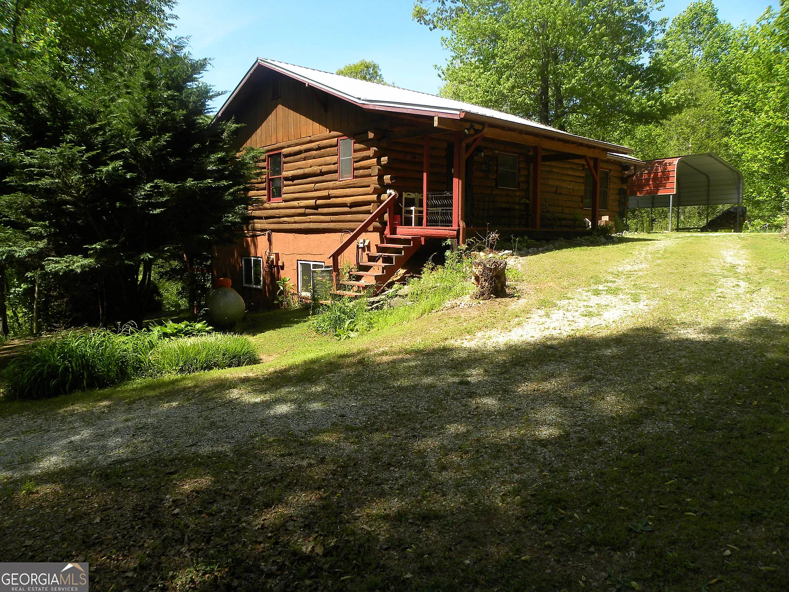 3 bed, 2.5 bath, 1950 sqft, $3,000 — Photo 2