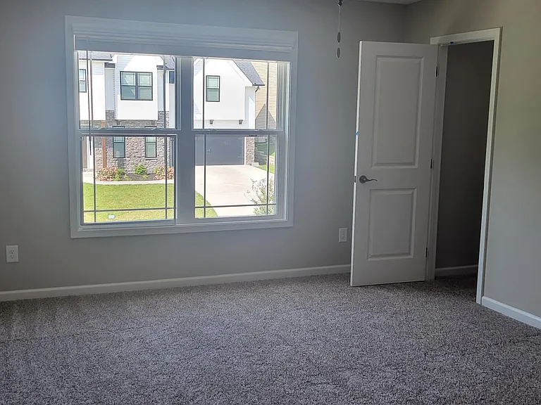 2210 Nora Mae Rd — Photo 9