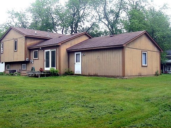HOUSE BACK