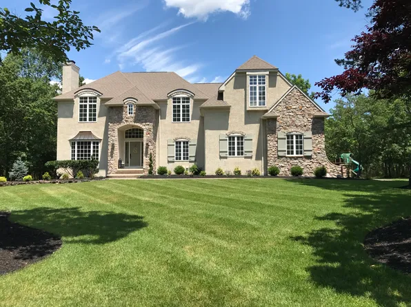 3 Saint James Gate, Medford, NJ 08055