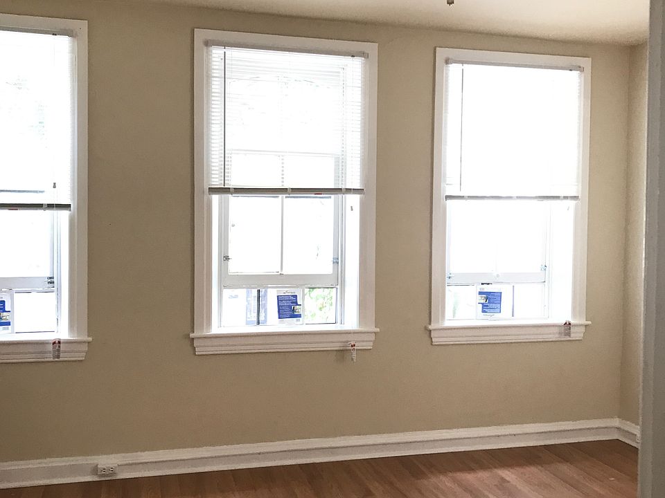 2nd image of 229 S Potomac St #3
