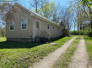424 Ming St, Warrensburg, MO 64093