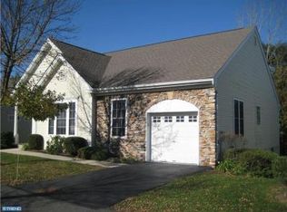 61 Mockingbird Dr, Hamilton, NJ 08690