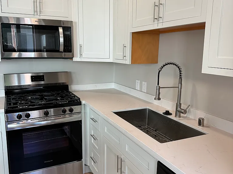 601 California Ave #106 — Photo 13