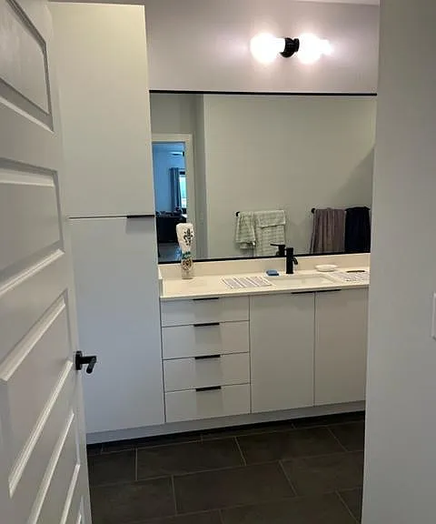 guest bathroom