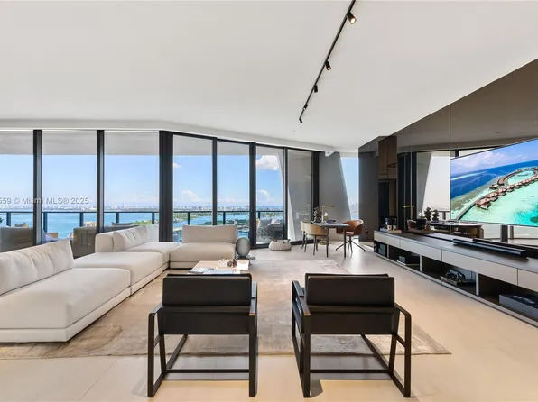 1000 Biscayne Blvd #3502, Miami, FL 33132