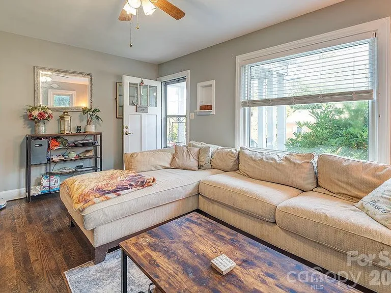 85 Morris St — Photo 10
