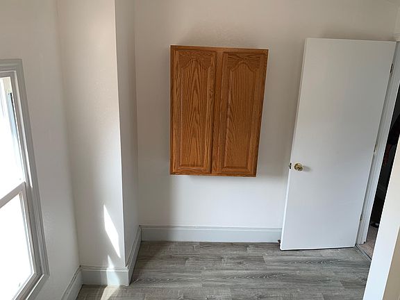 4th image of 152 Precita Ave #A