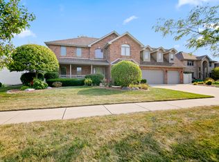 8119 Abbey Rd, Tinley Park, IL 60477