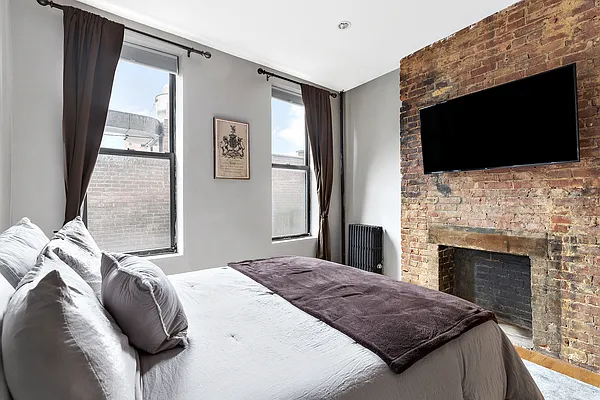 Rented by Compass | media 7