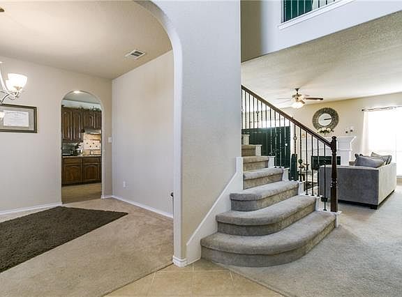 3rd image of 1413 Whitaker Way