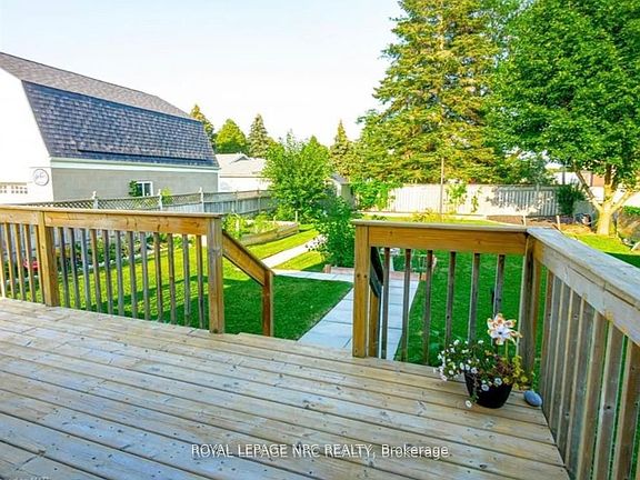 2nd image of 3090 Dorchester Rd