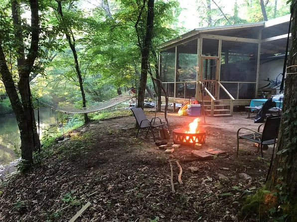 725 Ridge Springs Rd, Cleveland, SC 29635