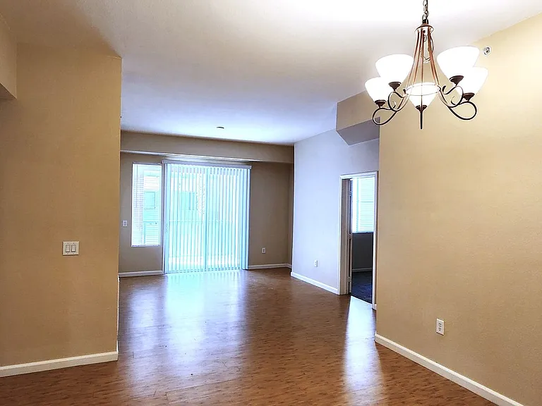 27 E Agate Ave #209 — Photo 17