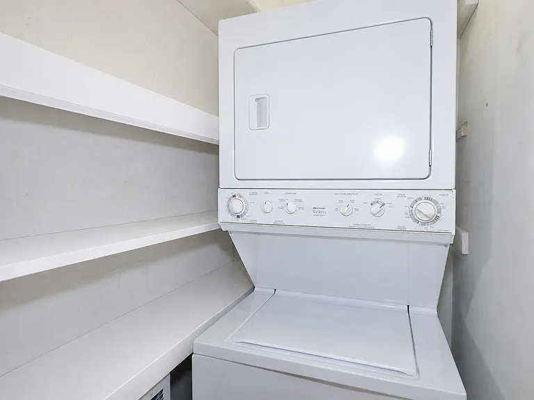 2719 W Belmont Ave #1 — Photo 8