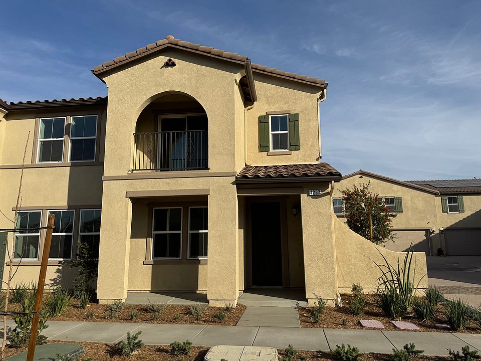 1st image of 4237 S Hermosa Paseo