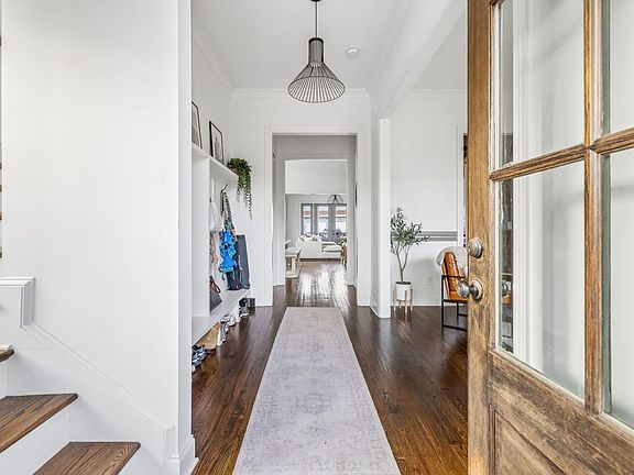 4th image of 1522-A Kirkwood Ave