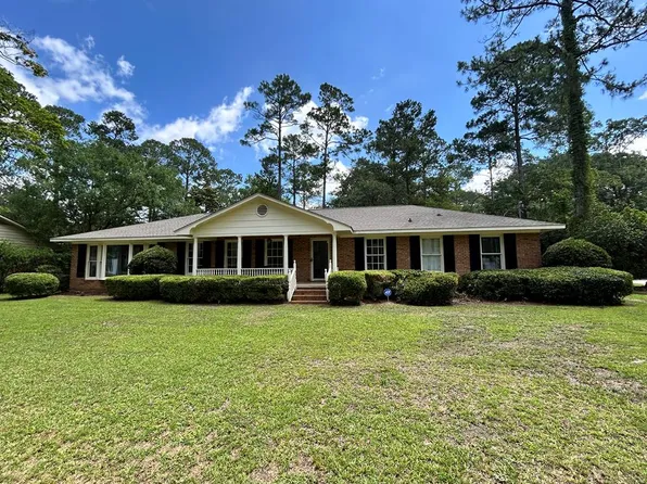 312 Dunedin Dr, Thomasville, GA 31792