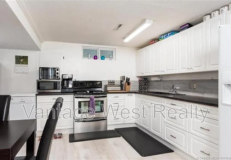 520B Hollydell Rd — Photo 2