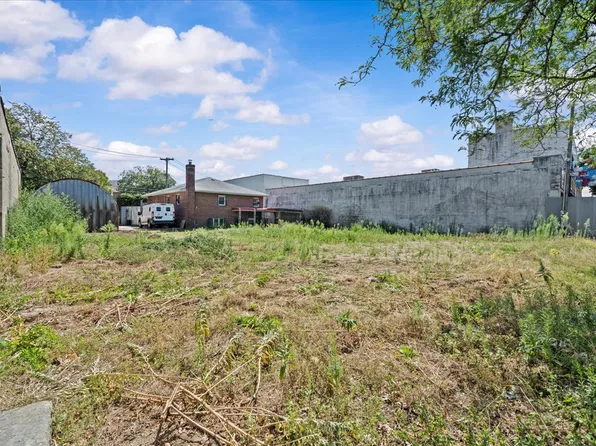 1344 East 64th Street image 16 of 27