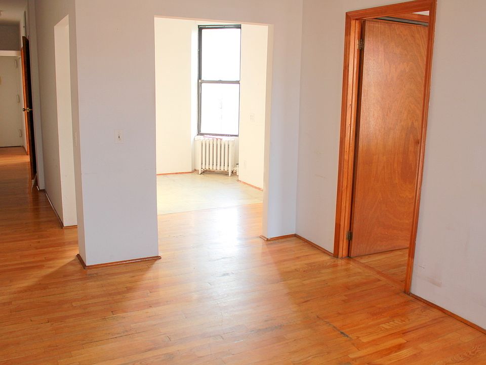 1st image of 304 E 5th St APT 5B