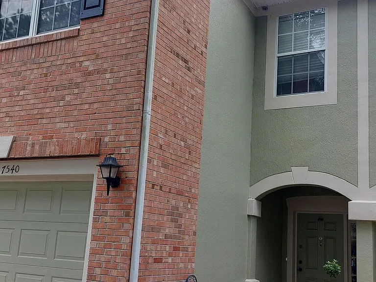 7540 Red Crane Ln — Photo 1