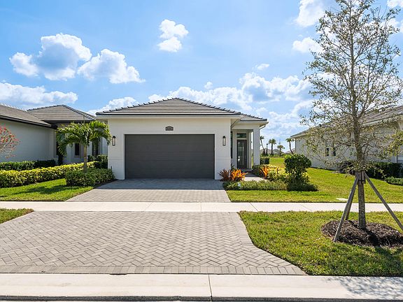 3rd image of 9375 SW Pepoli Way