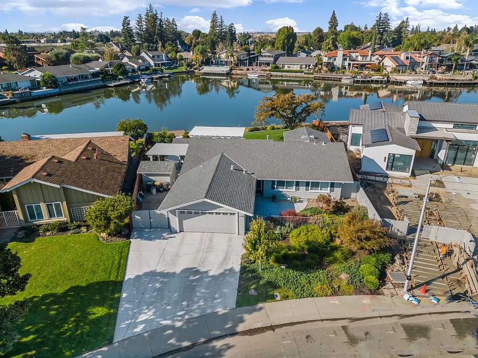 1st image of 3756 Portage Cir S