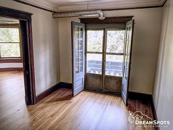 5th image of 5124 S Michigan Ave APT 3