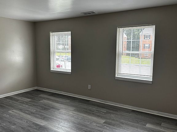 2nd image of 2633 Westover Ave SW APT 7
