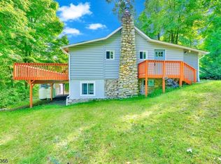 107 Overlook Rd, Vernon Twp., NJ 07461
